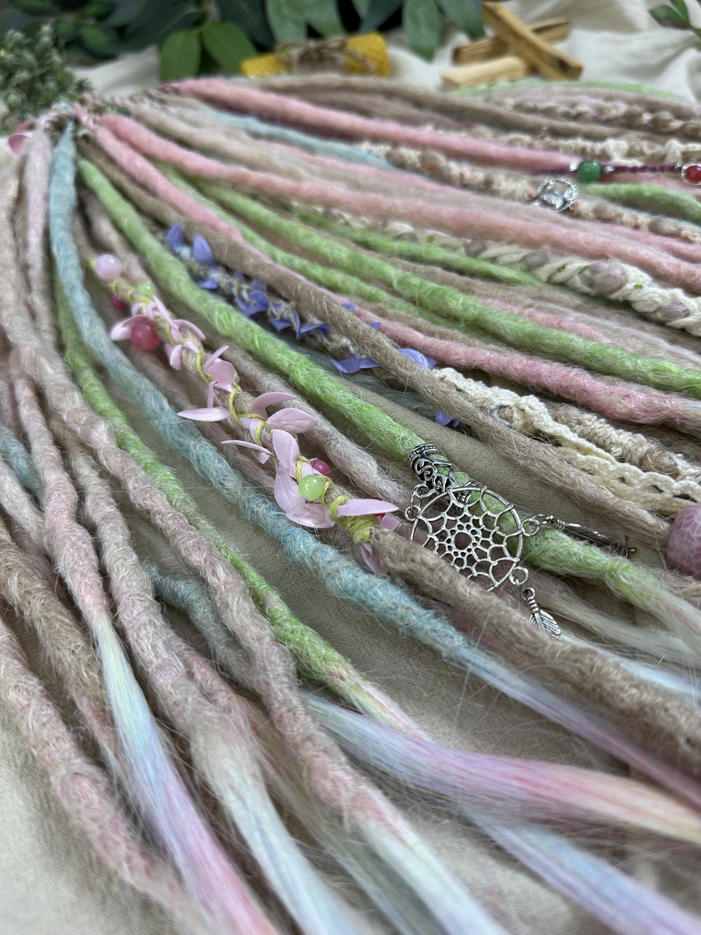 Unicorn Pastel Dreads Full Set | 70 SE Rainbow Curly Ends 85 cm