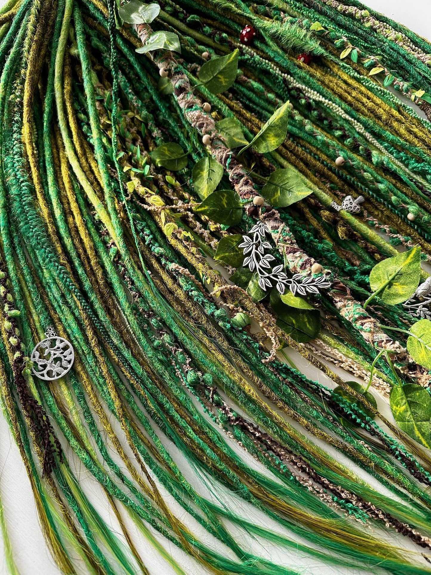 Mushroom Queen Dreads Full Set – Forest Witch Green Dreadlocks