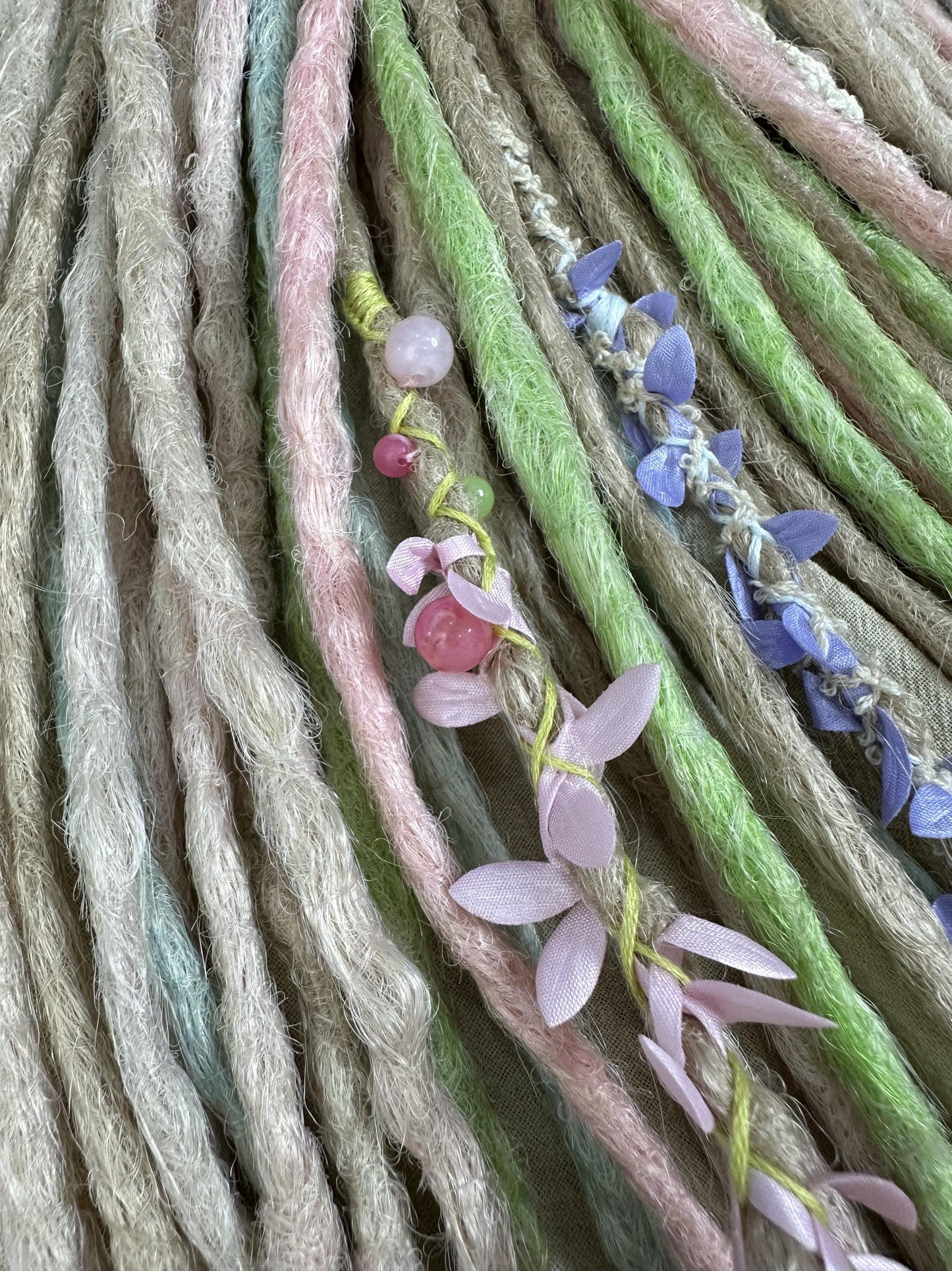 Unicorn Pastel Dreads Full Set | 70 SE Rainbow Curly Ends 85 cm