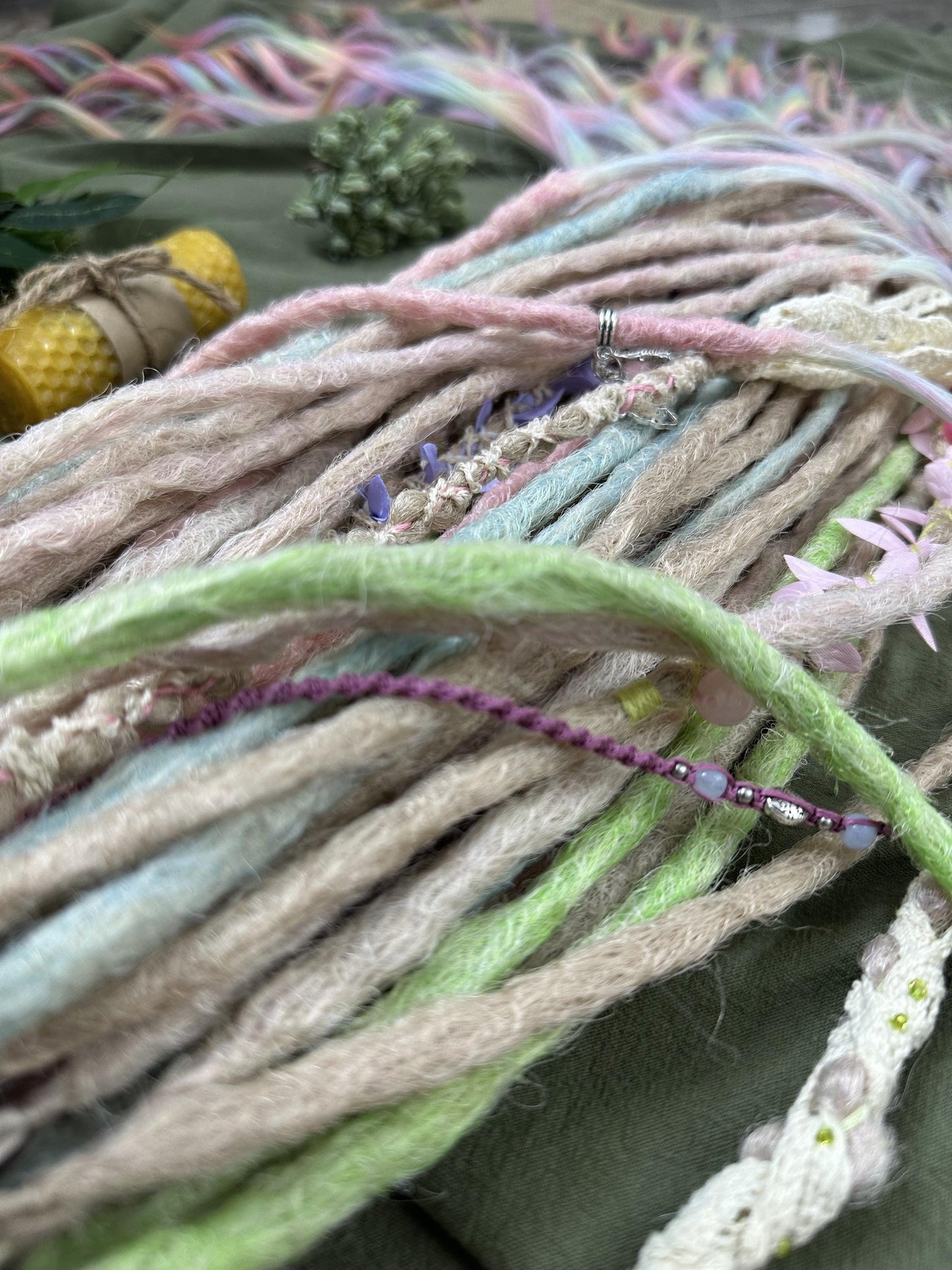 Unicorn Pastel Dreads Full Set | 70 SE Rainbow Curly Ends 85 cm